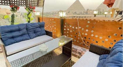 Regency Pyramids View - image 7