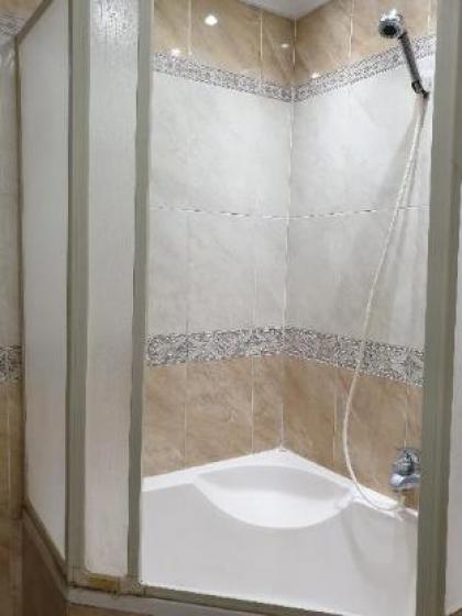 Comfy 3 Bedrooms Apartment (96)