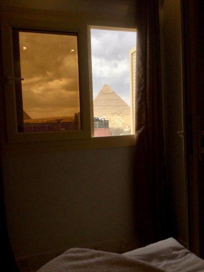 Life Pyramids Inn - image 28