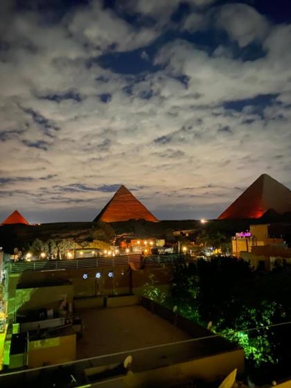 Life Pyramids Inn - image 29
