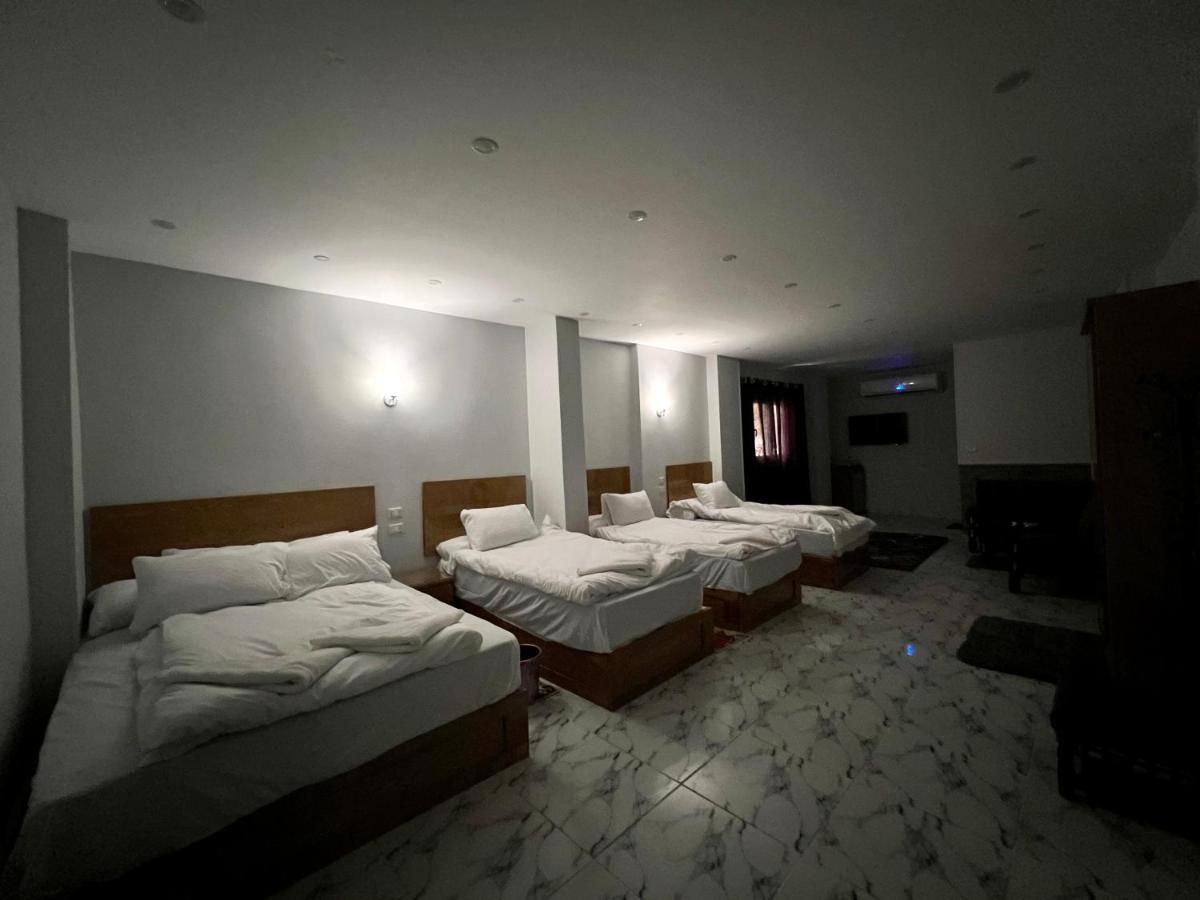 Life Pyramids Inn - image 3