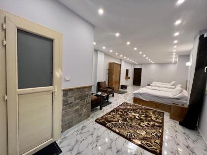 Life Pyramids Inn - image 4