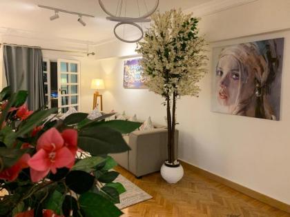Elegant Apartment - image 17