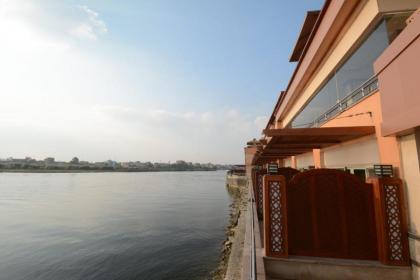 Nile Transport Hotel - image 15