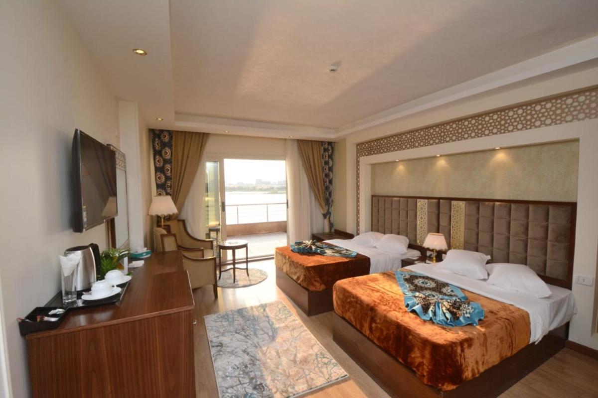 Nile Transport Hotel - image 3