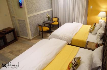 The location Hotel - image 16