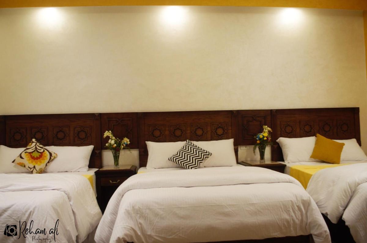 The location Hotel - image 7