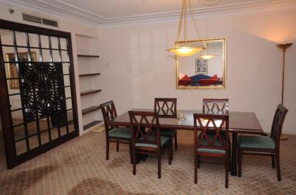 Cairo World Trade Center Hotel & Residences - image 9