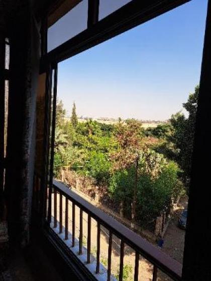 Panorama Apartment overlooking Cairo Airport - image 20