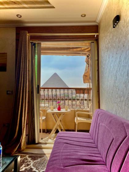 Ramses Pyramids View Apartment - image 12