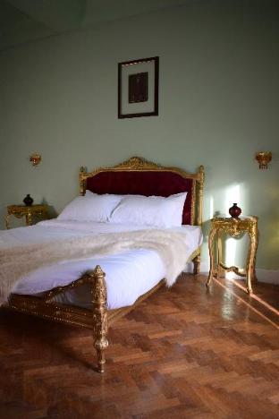 El Otel - image 4