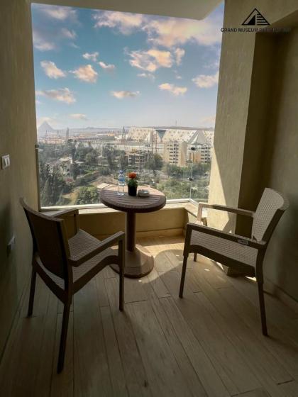 Grand Museum Guest House pyramids view - image 17