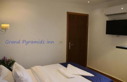 Grand Pyramids inn - image 9