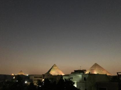 Studio Farida Pyramids View - image 3