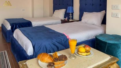 Golden Pyramids View Inn - image 23