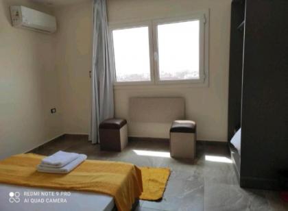 king ramses pyramids view apartment - image 12