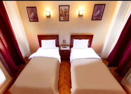 king ramses pyramids view apartment - image 9