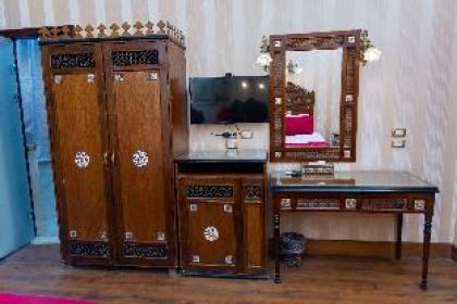 Arabesque Deluxe Apartment   Cairo Down Town - image 13