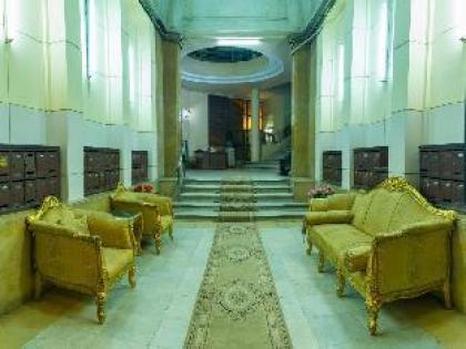 Arabesque Deluxe Apartment   Cairo Down Town - image 8