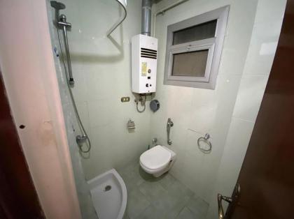 شقة بإطلالة جانبية على النيل - image 25