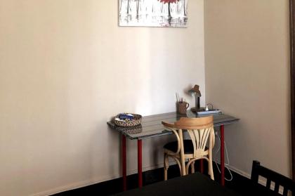 Relaxing nest in Downtown - image 25