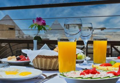 Le Riad Giza Pyramids Hotel - image 2