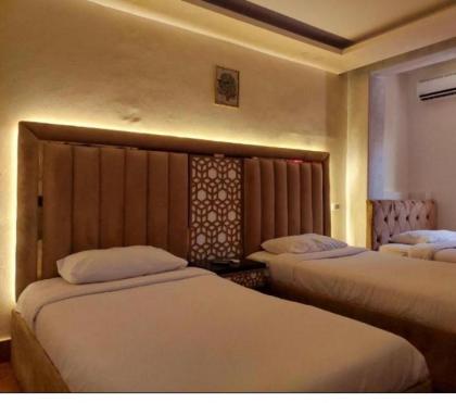 Golden Pyramids view guest house - image 22