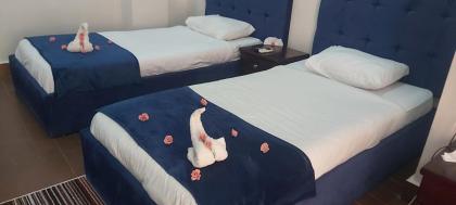 Golden Pyramids view guest house - image 3