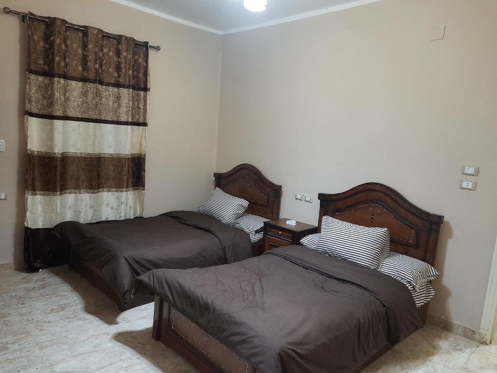 Aton pyramids view guest house - main image