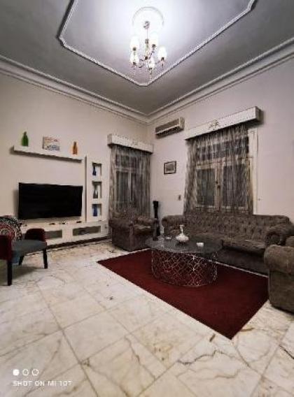Luxury family friendly villa with private pool - image 5