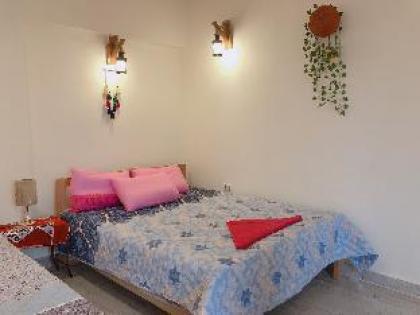 Prime Entire Apartment downtown with smart TV Cairo 
