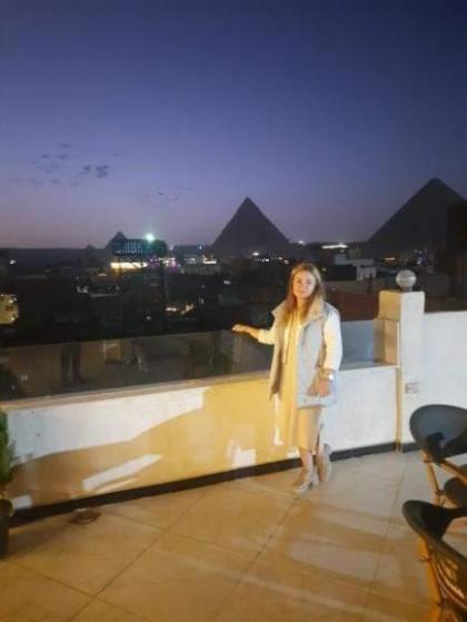Eagles Pyramids View - image 14
