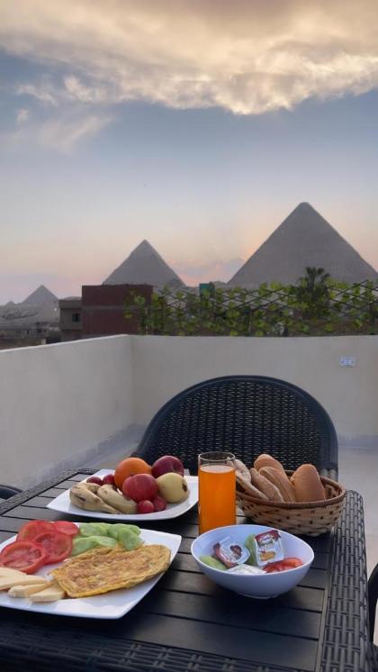 Hur Pyramids Inn - image 20