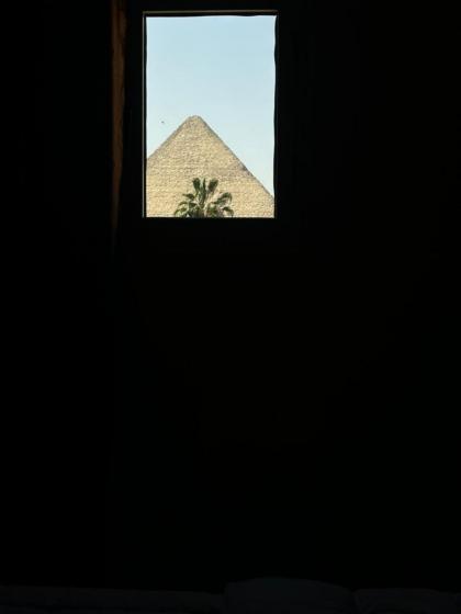 Hur Pyramids Inn - image 3