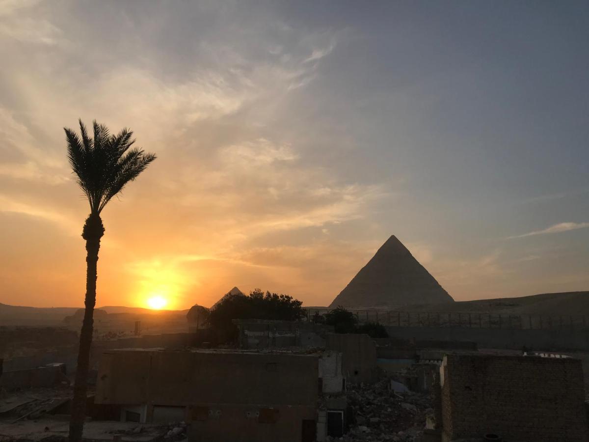 Pyramids Lounge Guest House - image 4