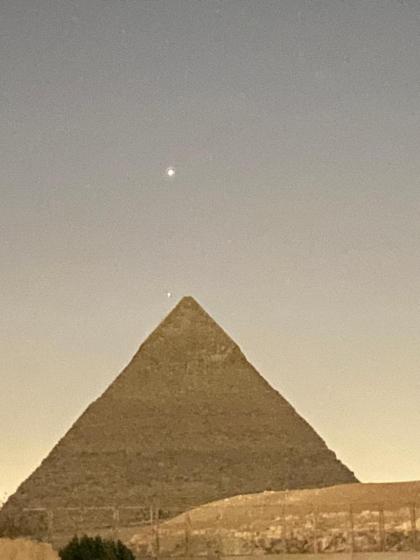 Pyramids Lounge Guest House - image 7