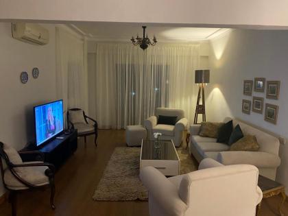 Nile View 2-Bed Apartment in Zamalek Cairo - image 22
