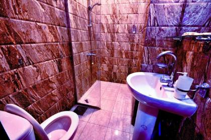 Appartment down town - image 12