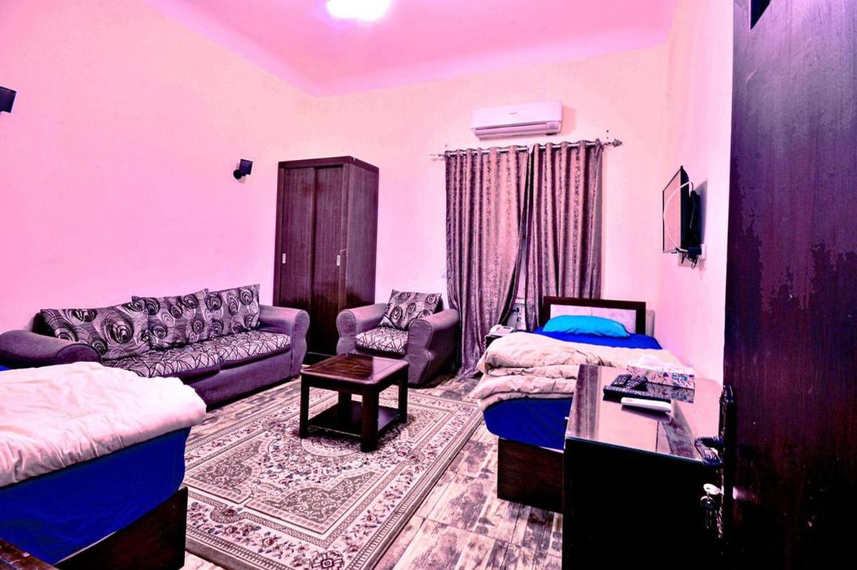 Appartment down town - image 6