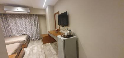 Garden City Plaza Hotel - image 16