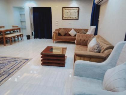 شقة بالمهندسين شارع غزة