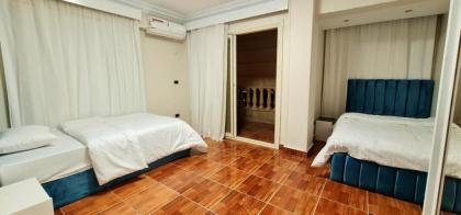 Villa 53 Luxury Suites - غرف فندقية - image 10