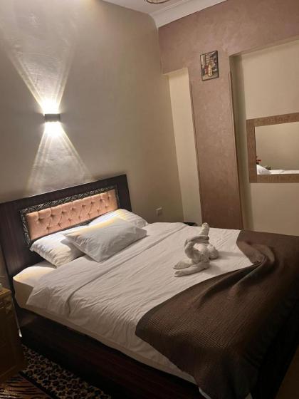 Sol pyramids Inn - image 2