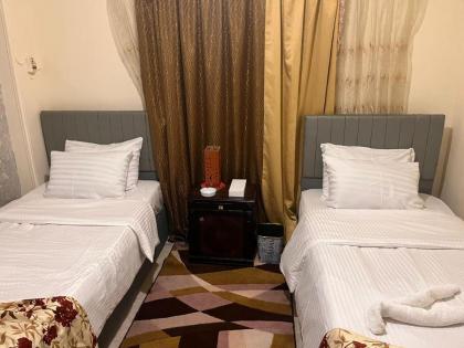 Sol pyramids Inn - image 25