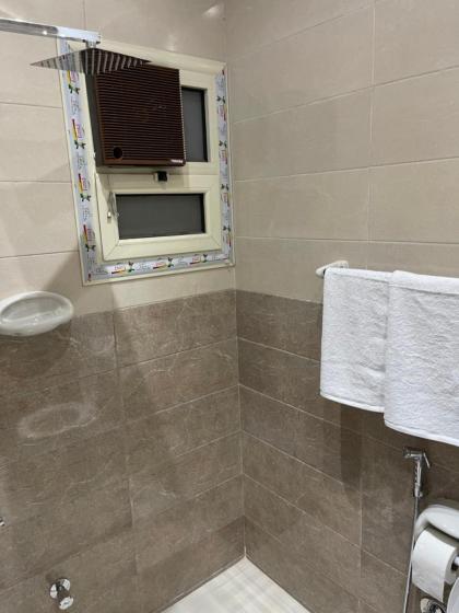 Pyramids Plateau View - image 21