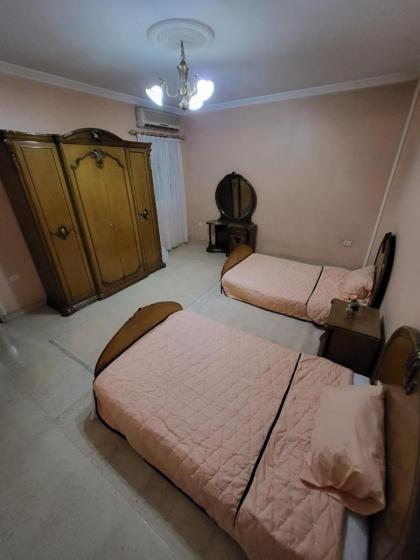 HK Pyramids Guest House - image 14