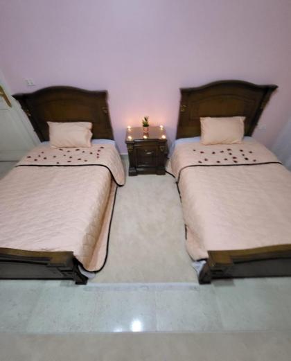 HK Pyramids Guest House - image 20