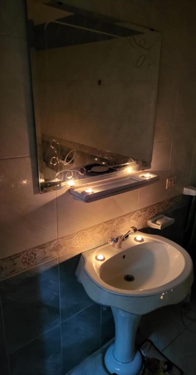 HK Pyramids Guest House - image 4