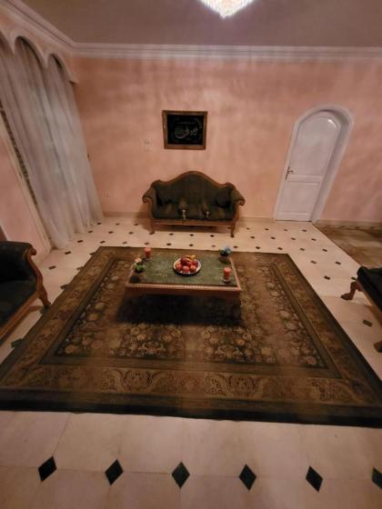 HK Pyramids Guest House - image 8