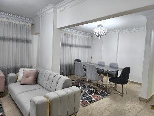 Elite Apartment in Sheraton Al Matar Heliopolis - image 2